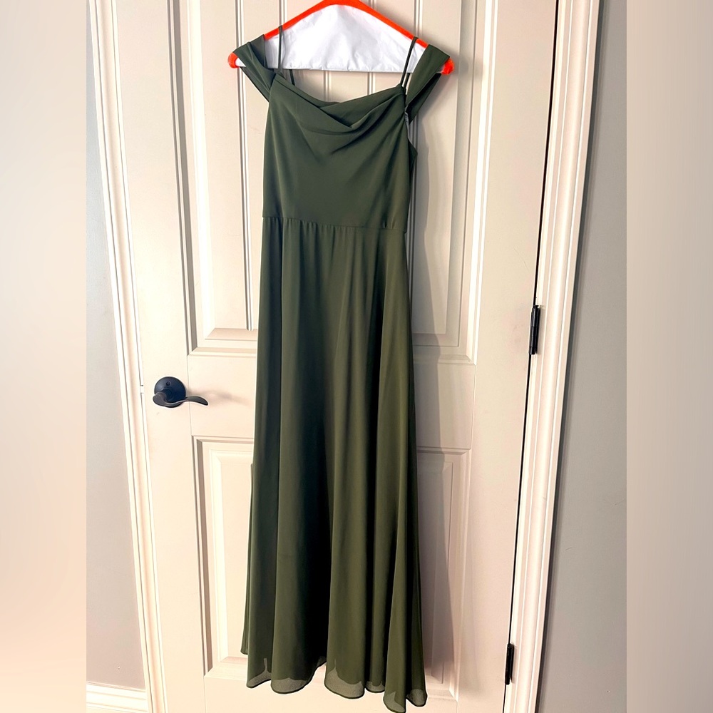 David’s Bridal Junior Bridesmaid Dress Martini Olive green